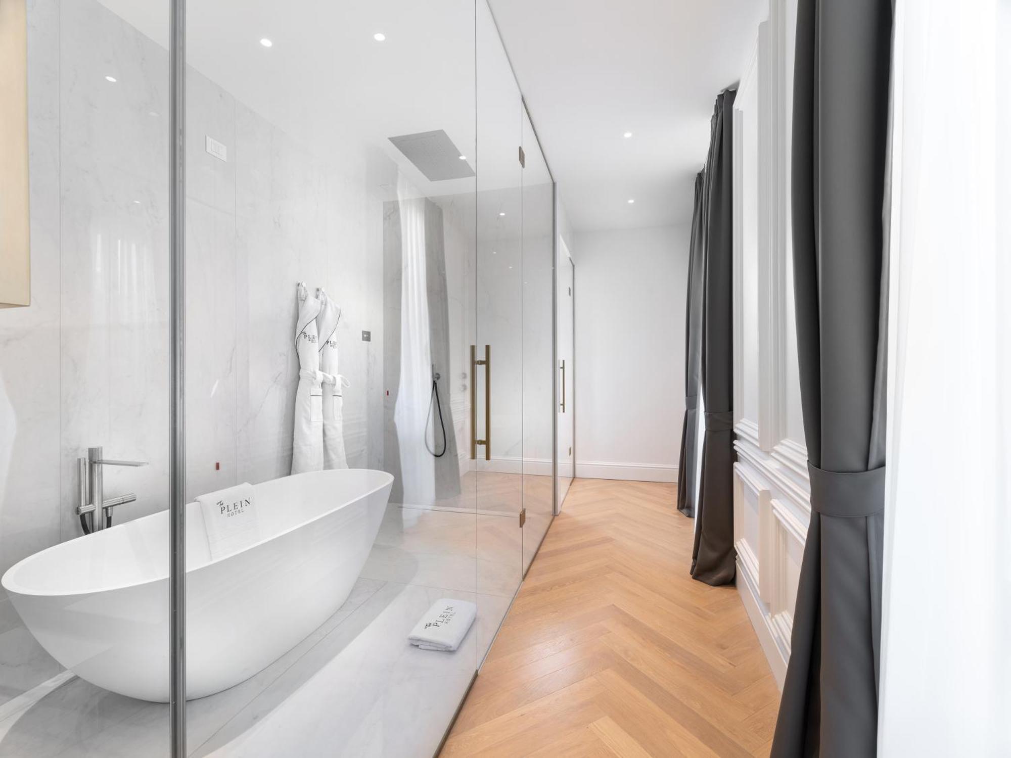 The Plein Hotel - Small Luxury Hotels Of The World Милано Екстериор снимка